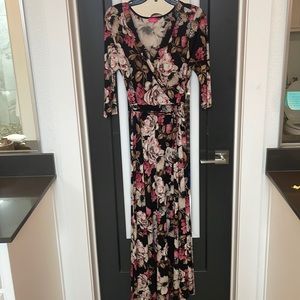 Long Floral Maxi dress